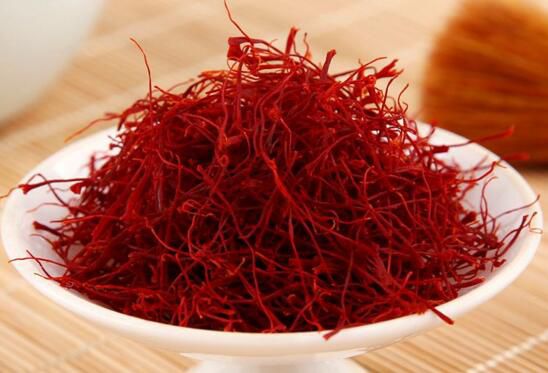 国内藏红花多少钱一克，10～150元一克(品质好的