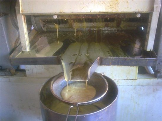 花生油的榨取 花生油的榨取