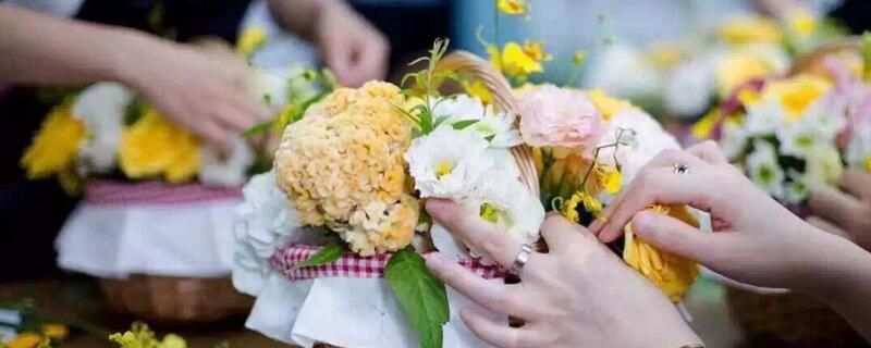 开花店需要多少钱？